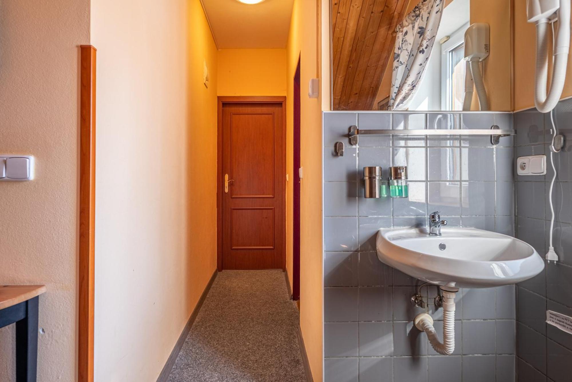 Penzion U Zpěváků Nové Hute Exterior foto