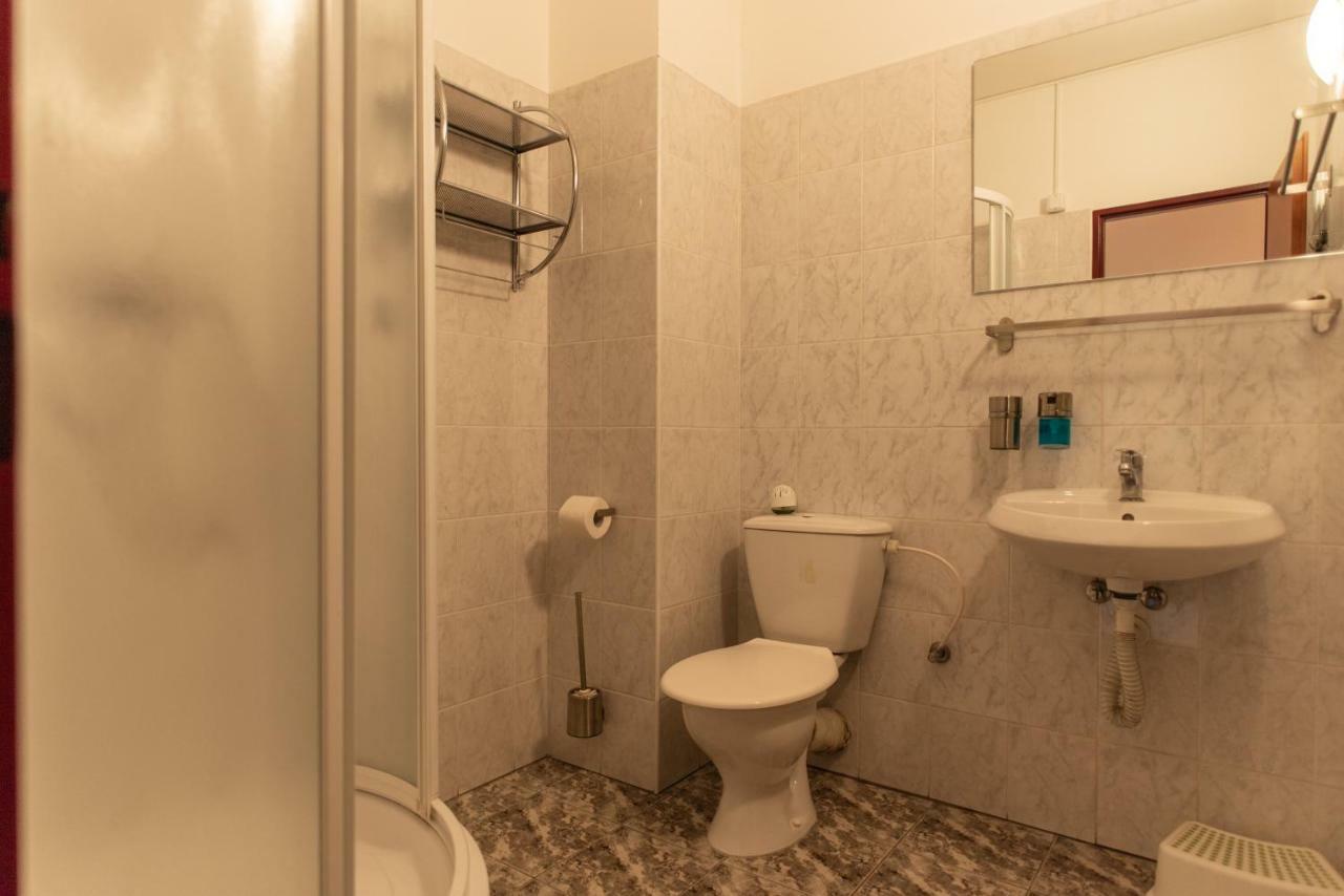 Penzion U Zpěváků Nové Hute Exterior foto