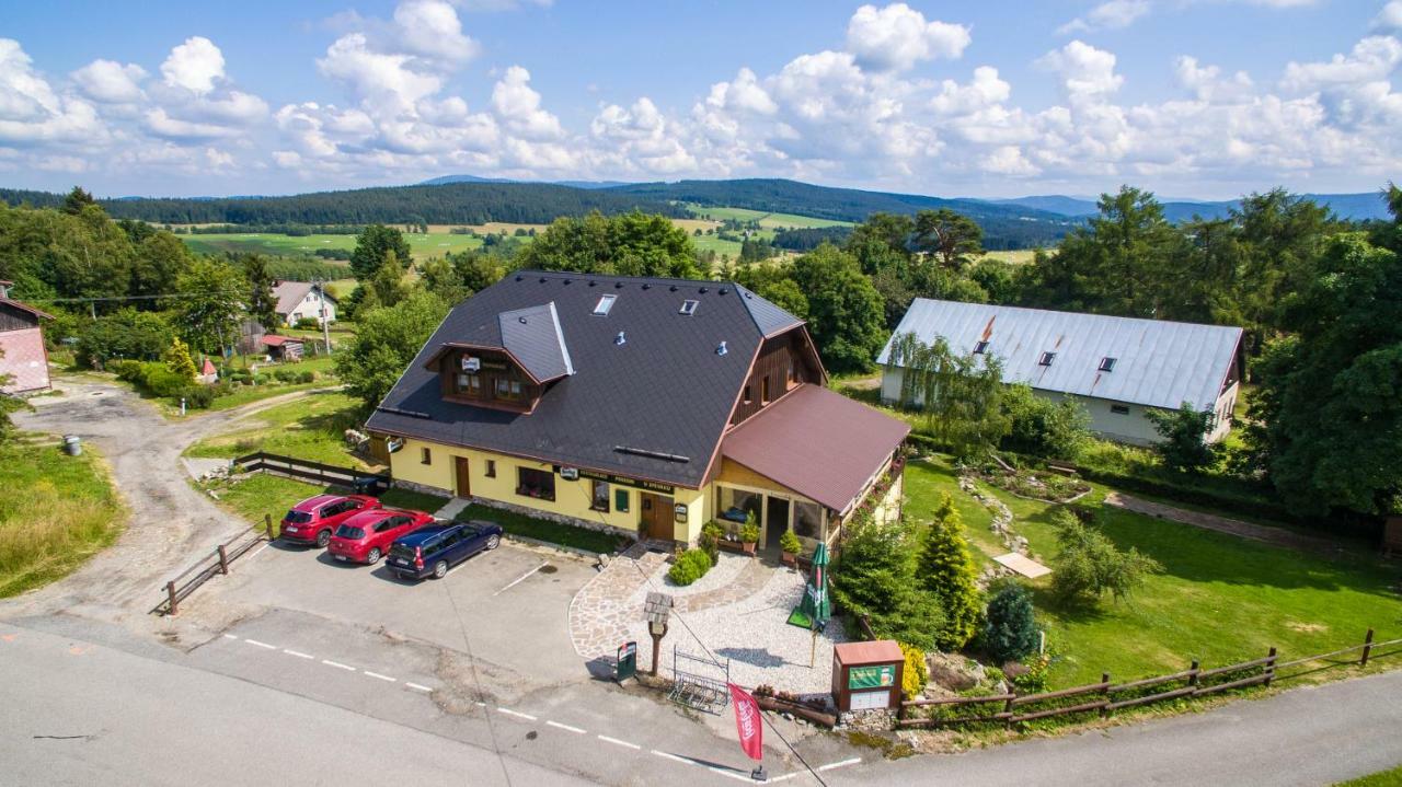 Penzion U Zpěváků Nové Hute Exterior foto